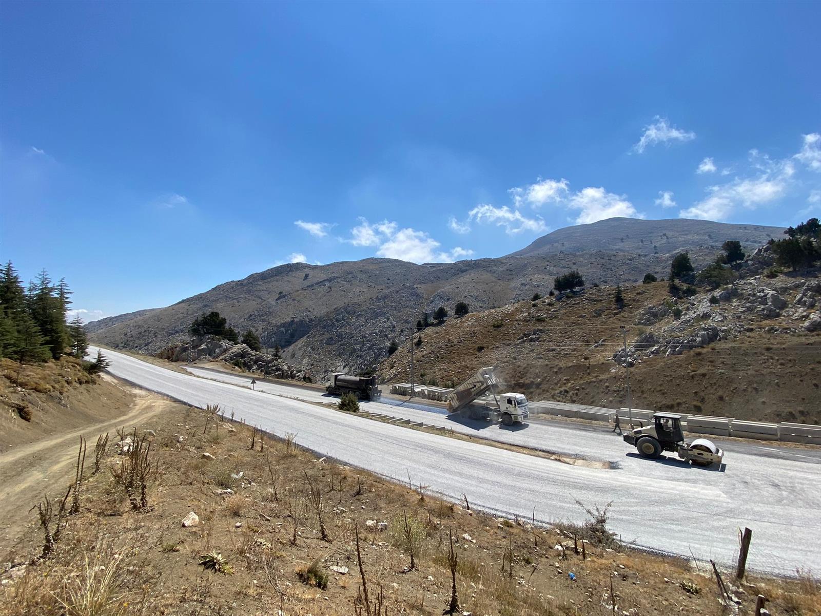 Adana Büyükşehir Belediyesi Sınırları İçerisinde Toprak İşleri Sanat Yapıları Üst Yapı (Alttemel, Temel, Sathi Kaplama, Bsk) Onarımı ve Yapımı İşi